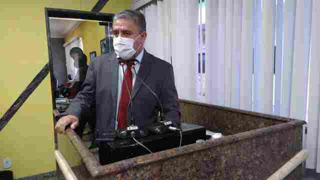 Vereador Fogaça quer que bancos façam provas de vida a idosos na região do Baixo Madeira