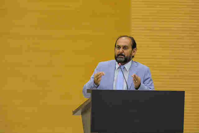 Deputado Laerte Gomes repudia retirada de máquinas na RO-470 pelo DER