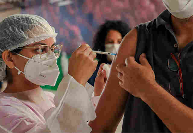 Em Porto Velho, 800 pessoas que tomaram 1ª dose da CoronaVac não retornaram para completar imunização