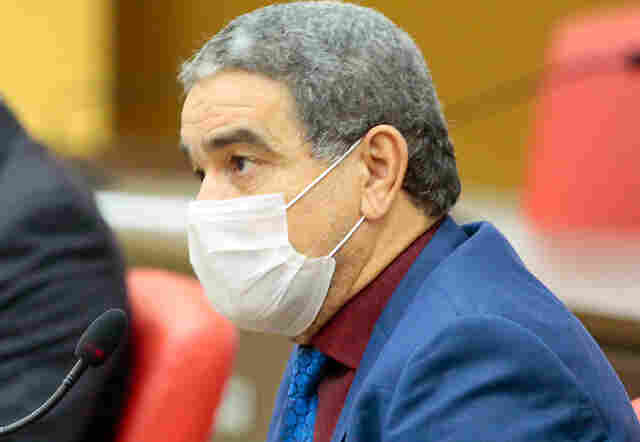 Assembleia decide nesta terça-feira se acata decisão para afastar Aélcio da TV