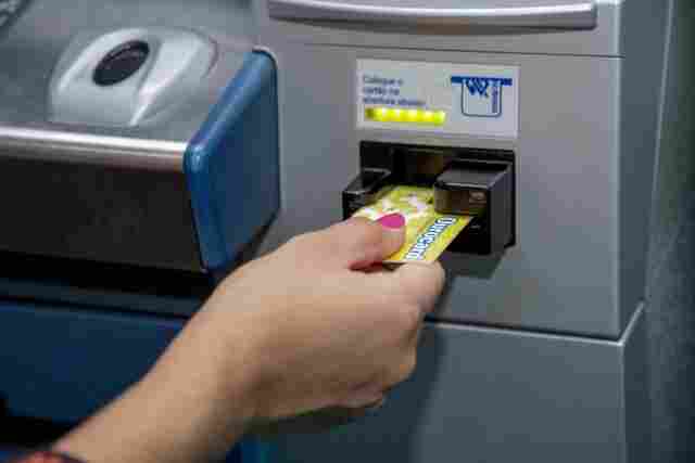 Governo de Rondônia paga primeira parcela do 13° salário nesta sexta-feira