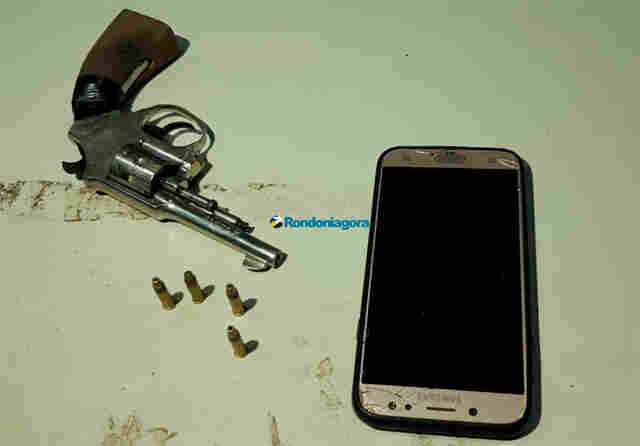 Adolescentes são espancados por populares após assalto na Zona Leste