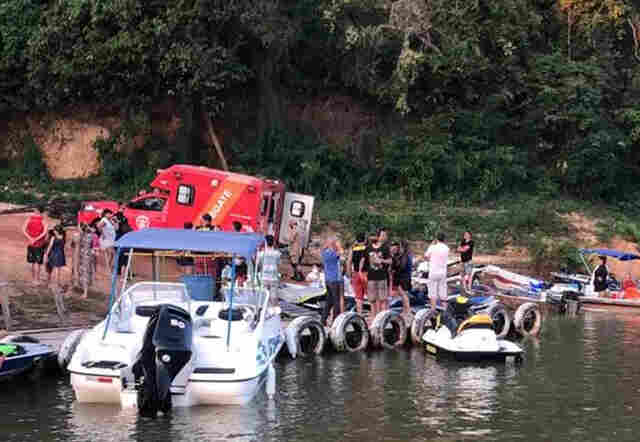 Jovens ficam gravemente feridas após colisão entre jet skis em Candeias
