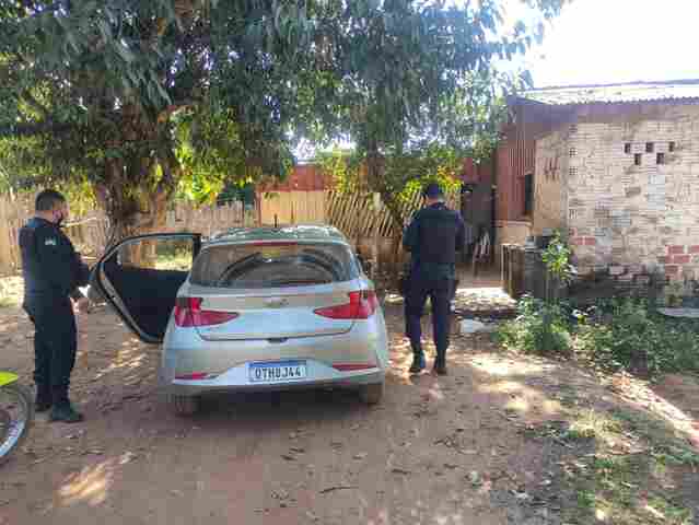 PM recupera em Guajará carro roubado em Porto Velho