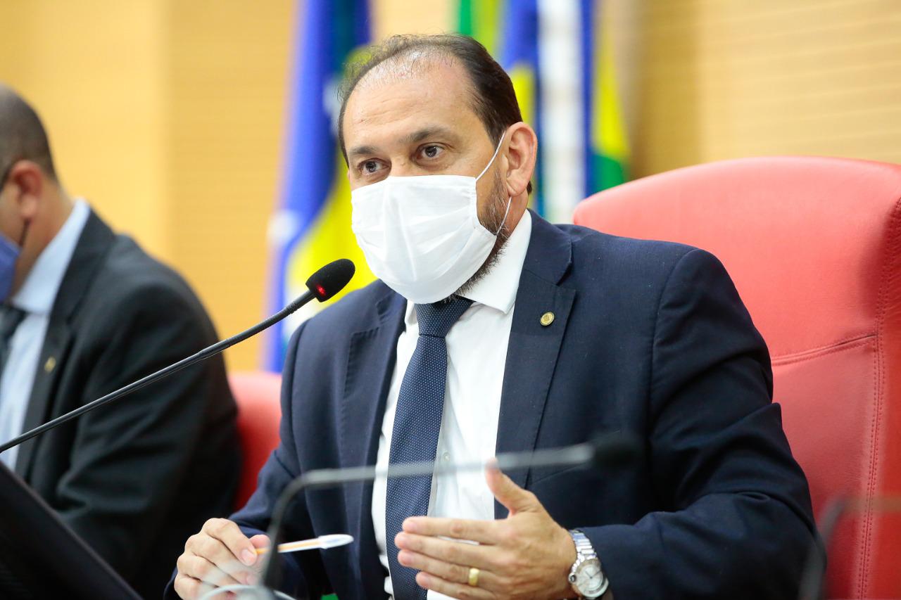 Deputado Laerte Gomes volta a alertar Executivo sobre risco de Ji-Paraná perder obra de esgotamento sanitário