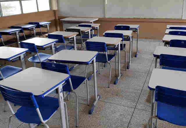 Estado entra na Justiça para forçar professores a retornar às salas de aula na segunda-feira em Rondônia