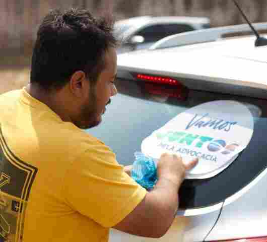 Adesivaço do movimento Juntos Pela Advocacia reúne centenas de advogados no Clube da OAB/RO