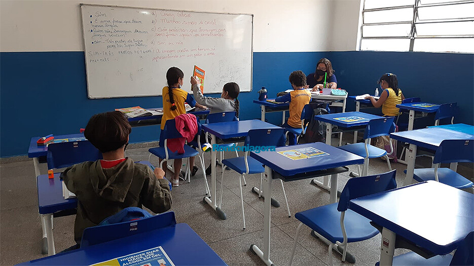 Aulas presenciais na rede municipal são retomadas em Porto Velho