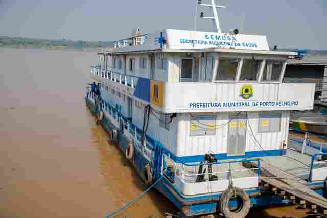 Barco Saúde parte para o Baixo Madeira levando a 2ª dose da vacina contra a Covid-19