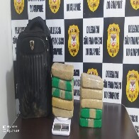 Dois jovens traficantes são presos com 10 quilos de drogas pela Polícia Civil na BR-429