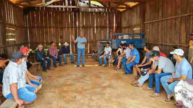 Ismael Crispin anuncia recursos para atender produtores de São Francisco do Guaporé