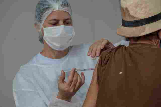 Vacinação no Espaço Alternativo é cancelada por causa de temporal