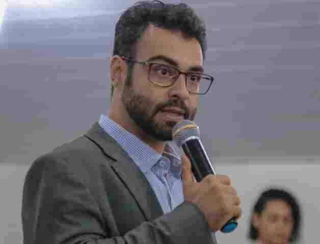 Prefeito de Porto Velho troca Luiz Cláudio por Vinicius Miguel na Semagric