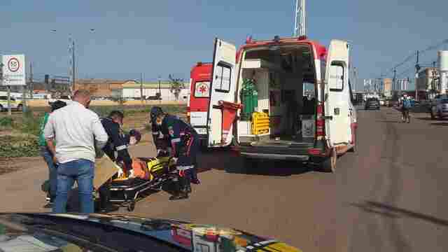 Trabalhador é atropelado, fica em estado grave, e causador do acidente foge