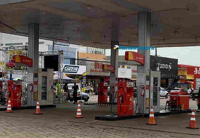 Combustível começa a faltar na capital; PRF relata bloqueios em 13 pontos em Rondônia