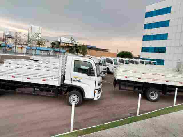 Mosquini garante 17 caminhões com emenda de R$ 2,9 milhões