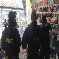 Operação da Receita Federal e PRF apreende quase R$ 5 milhões em mercadorias no centro da capital