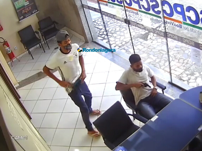 Vídeo: bandidos violentos roubam e agridem empresário durante assalto na Associação Comercial de Rondônia