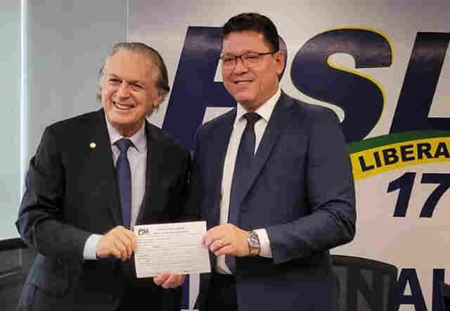 De volta ao PSL em Rondônia, governador já deve sair após fusão com o DEM