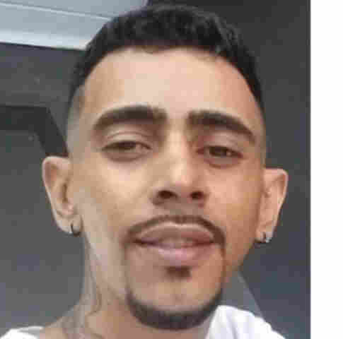Último suspeito de participação em assassinato de mulher que defendeu o marido se apresenta e é preso