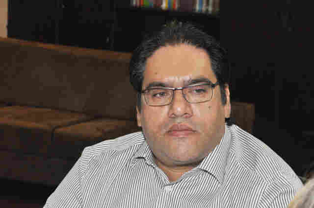 Ex-secretário é condenado a devolver R$ 484 mil por compra superfaturada de televisores LED