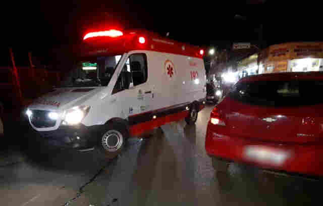 Passa bem mulher que estava na garupa de motociclista que morreu em colisão na capital