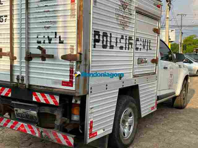 Homem estranha sumiço do irmão e o encontra morto em casa