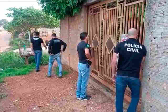 Operação da Polícia Civil faz buscas contra quadrilha especializada em falsificação de cartões