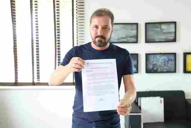 Prefeito encaminha projeto de lei para distribuir absorventes íntimos a alunas da rede pública de ensino