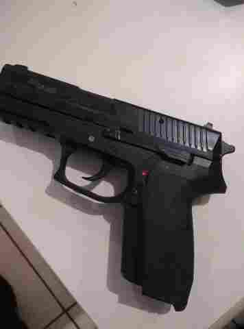 Criminoso é preso com arma de brinquedo após roubar bicicleta