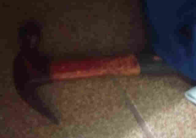 Adolescente é flagranteado por matar o pai a marteladas e encaminhado ao MP