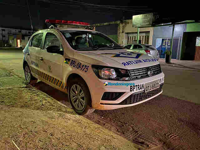 Motorista bêbado causa acidente e é preso pela PM