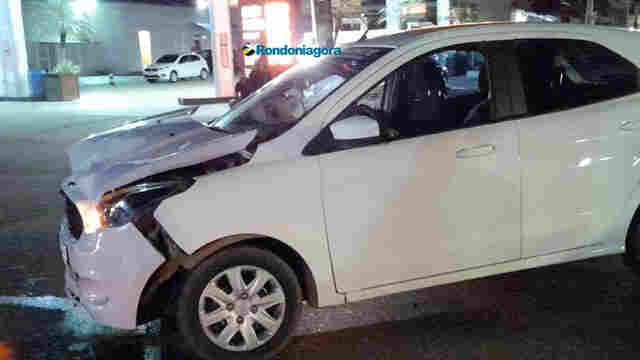 Mulher fica ferida em acidente na região central da capital