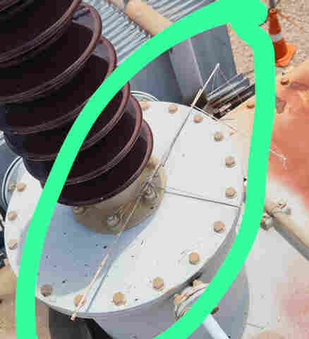 Pipa cai em transformador, causa curto e deixa mais de 50 mil sem energia na capital