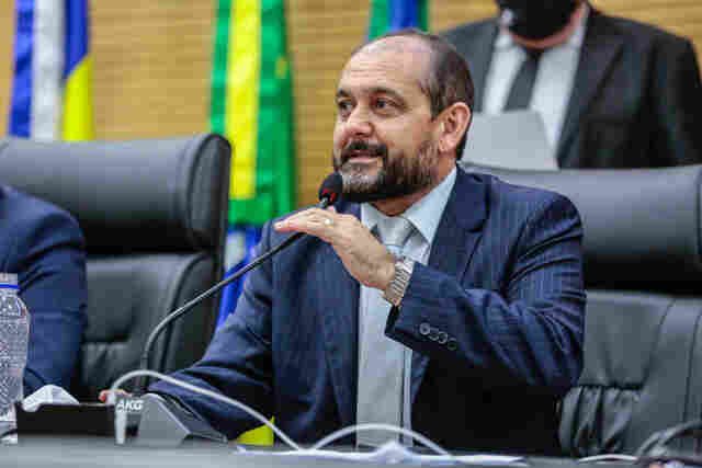 Deputado Laerte Gomes comemora decreto que regulamenta alienação de rebanho bovino em operações de crédito rural