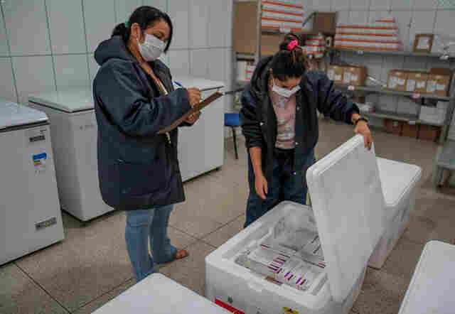 Porto Velho decide seguir novo intervalo para 3ª dose da vacina a partir desta sexta-feira em 20 pontos