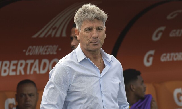 Flamengo demite técnico Renato após revés na final da Libertadores