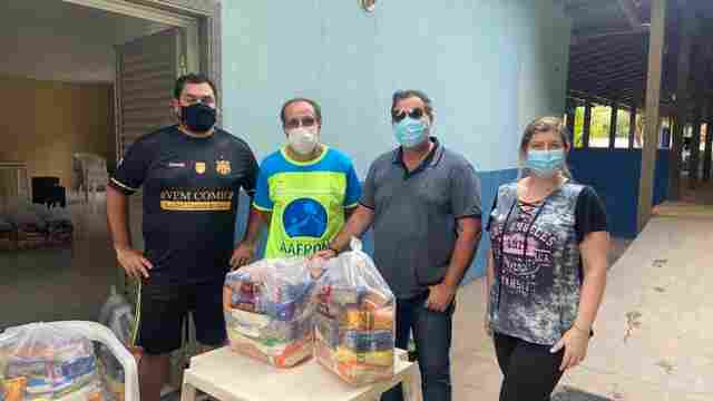 Aafron e Sindafisco distribuem cesta básica para famílias em vulnerabilidade social