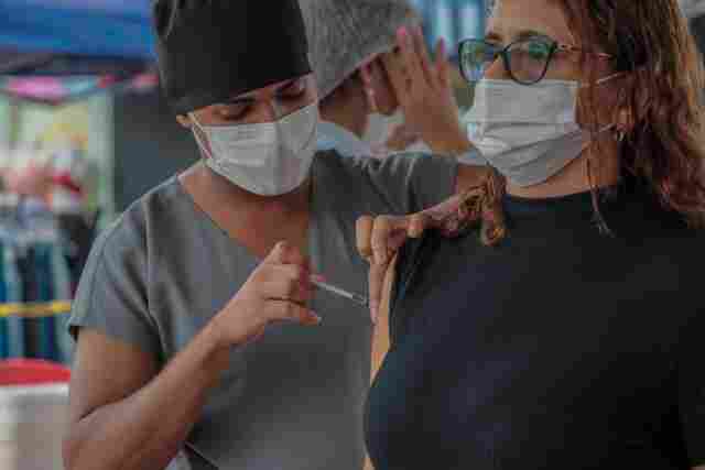 Porto Velho tem 20 pontos de vacinação contra covid-19 e gripe até quinta-feira