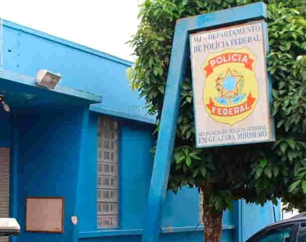 Servidor preso em Guajará cobrando dinheiro de turistas atuava na própria Polícia Federal