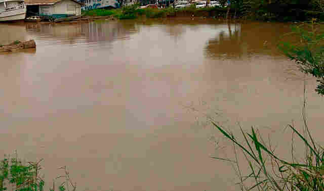 Jovem de 19 anos passa mal e morre após se afogar no rio Madeira