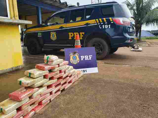 PRF apreende 47 kg de cocaína em Porto Velho