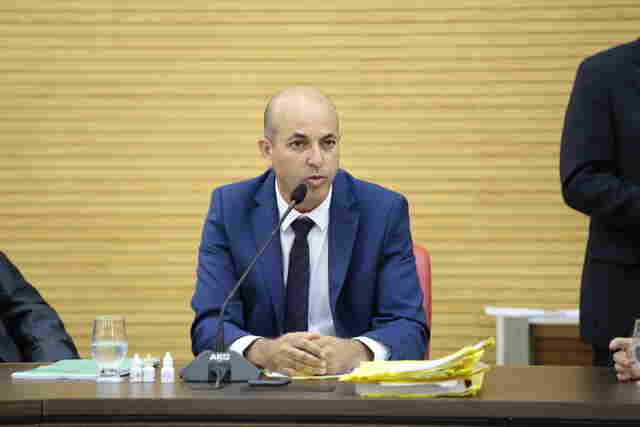 PL do deputado Ismael Crispin que denomina de Doutor Valério Firmiano o hospital de Buritis é sancionado