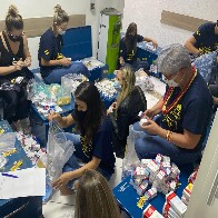 Doutores da Amazônia doam milhares de kits de higiene, insumos e remédios para comunidades Yanomami