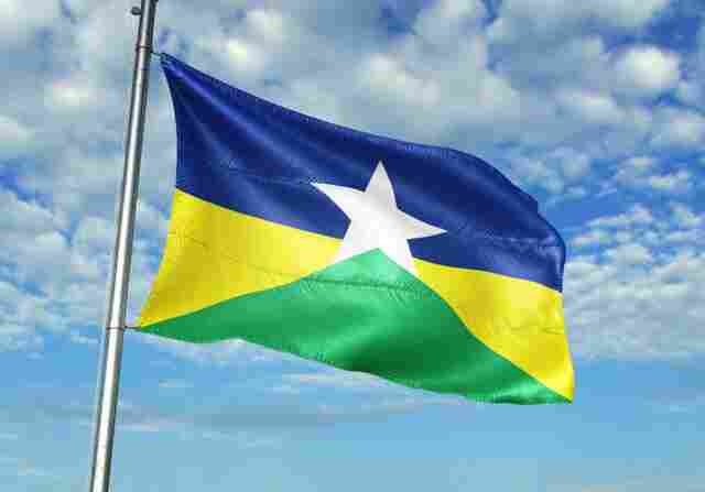 Sintero discute sobre Transposição dos aposentados com o titular da Segep