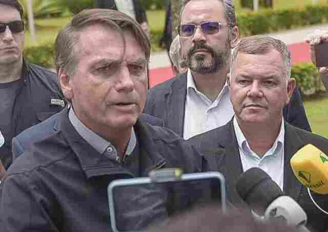 Com Bolsonaro em Rondônia, Mosquini garante que comércio entre Brasil e Bolívia através de Costa Marques ganha agilidade