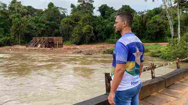 Deputado Anderson e vereador Bahia fiscalizam construção da ponte de concreto sobre o rio Ribeirão em Espigão do Oeste