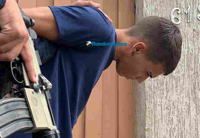 Jovem que matou a mulher enforcada usou drogas ao lado do corpo