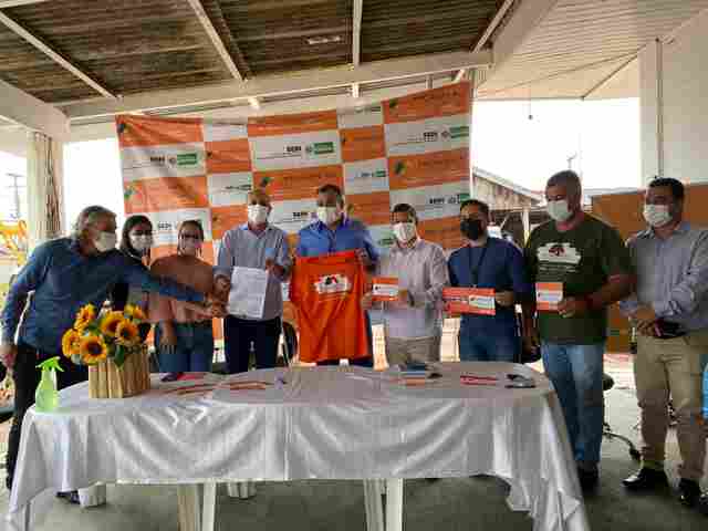 Deputado Ismael Crispin prestigia inauguração do Proampe em Seringueiras