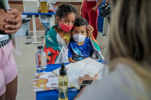 Cronograma para vacinação de crianças contra a covid-19 é montado em escolas de Porto Velho